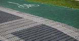 Dlažba pre nevidiacich ľahko kombinovateľná