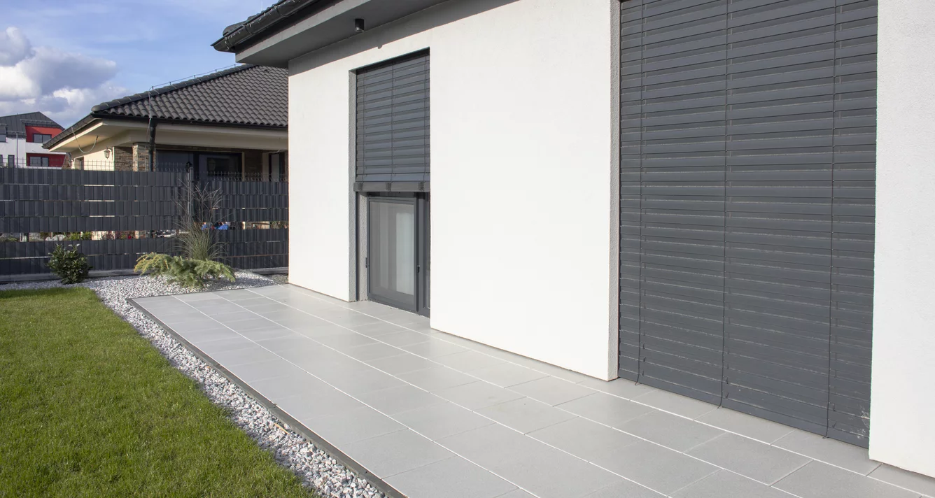 Terasová platňa Granite vo farbe griseo Terasová platňa Granite vo farbe griseo