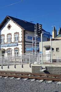 Vlakové nástupište Hronský Beňadik